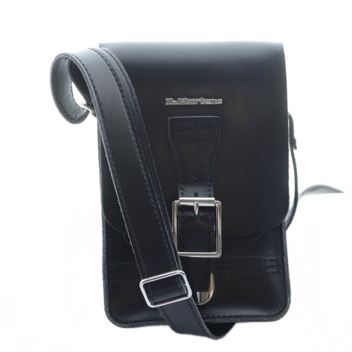 【中古】ドクターマーチン DR.MARTENS ショルダーバッグ ポシェット 斜めがけ レザー 黒 ブラック ロゴ フラップ ドクターマーチン DR.MARTENS ショルダーバッグ ポシェット 斜めがけ