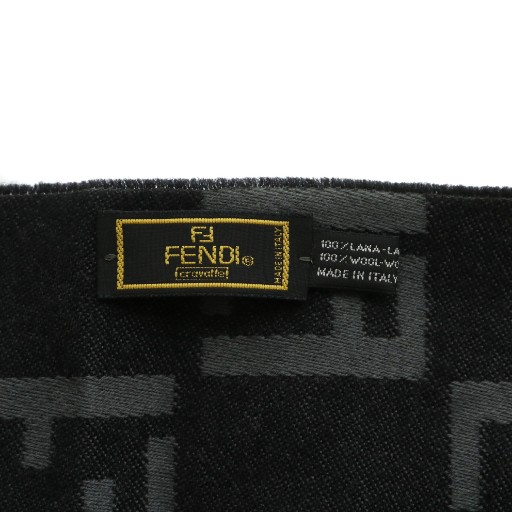 FENDI フェンディ マフラー ウール100% 黒 グレー ズッカ柄