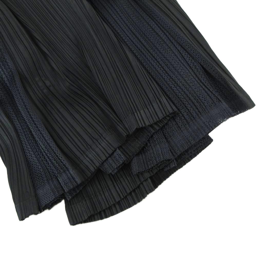 イッセイミヤケ　ブラックストライプフレアパンツ 節約 イッセイミヤケ フェットISSEY MIYAKE FETE ストレッチストレート