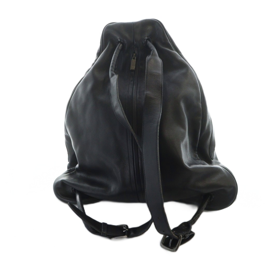 イッセイミヤケ ISSEY MIYAKE リュックサック バックパック レザー