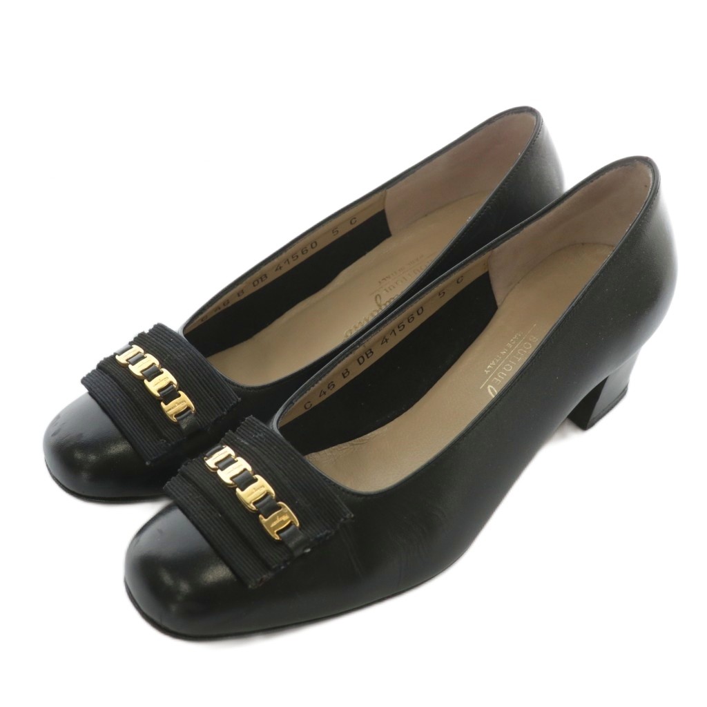 サルヴァトーレフェラガモ Salvatore Ferragamo ヴァラ パンプス サルヴァトーレフェラガモ Salvatore Ferragamo ヴァラ パンプス