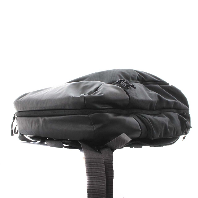 【美品】Burton Multipath 27L トラベルバッグ　黒 BURTONのMultipath 27L トラベルパックをレビュー!50/50に開く