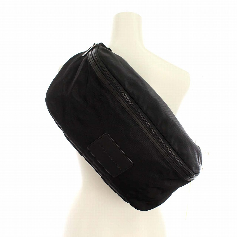 マークバイマークジェイコブス MARC by MARC JACOBS ボディバッグ