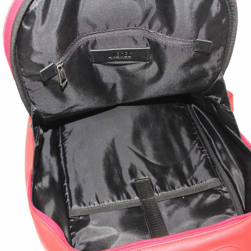 DIESEL エンボスロゴ リュック レッド 新品 DIESEL(ディーゼル)Kids & Junior ブランドロゴバックパック