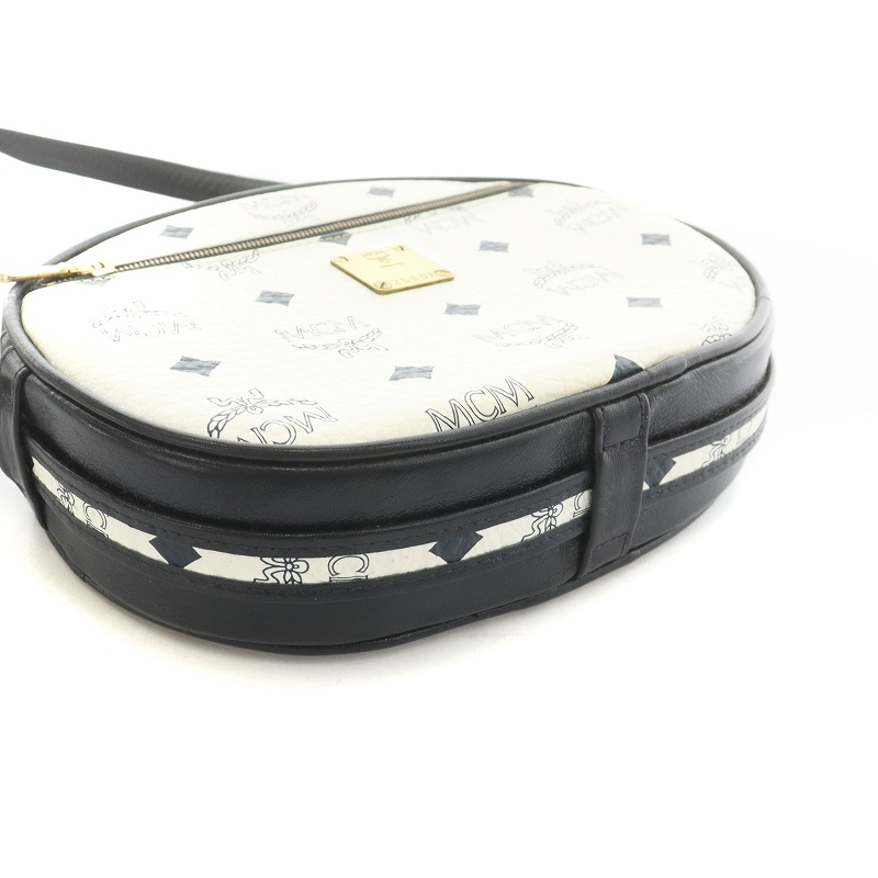 エムシーエム MCM ショルダーバッグ クロスボディ ロゴ 金具 