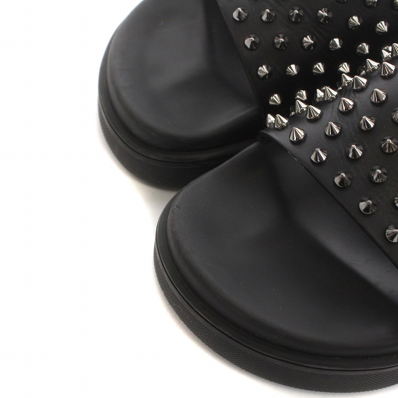 クリスチャンルブタン Christian louboutin プールファン フラット