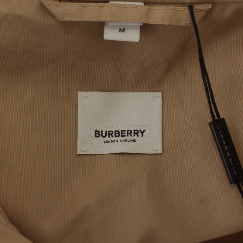 未使用品 バーバリー BURBERRY 22SS ユニバーサル パスポート