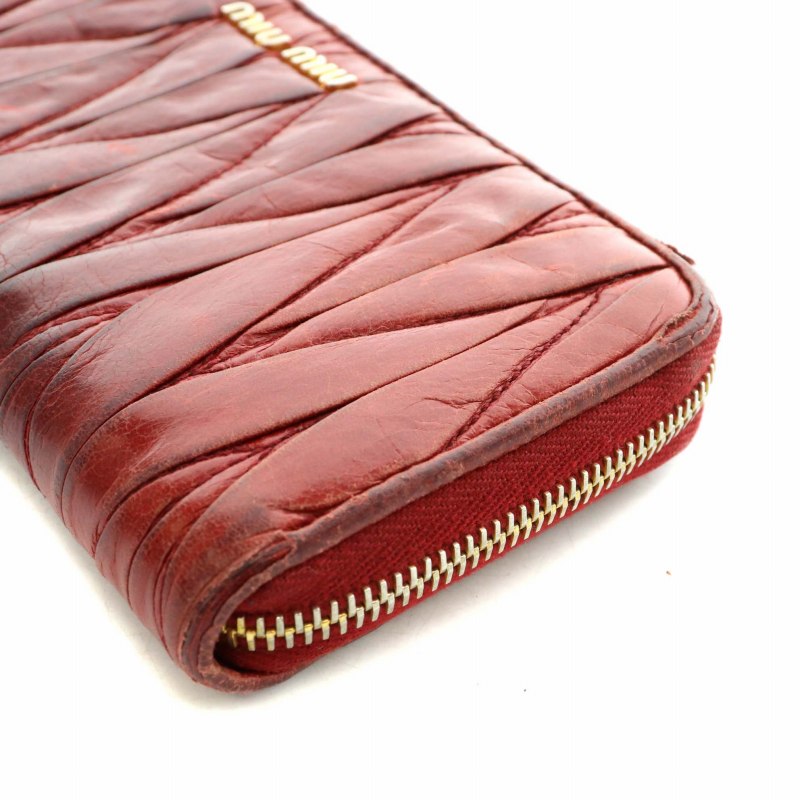 ミュウミュウ miumiu 長財布 マテラッセレザー L字ファスナー ロゴ 赤