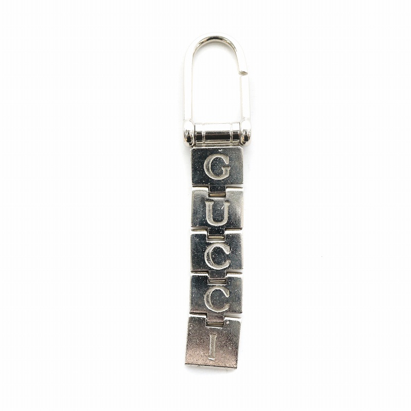 GUCCI チャーム グッチからヒグチユウコの猫チャーム、パステルカラーの“GG