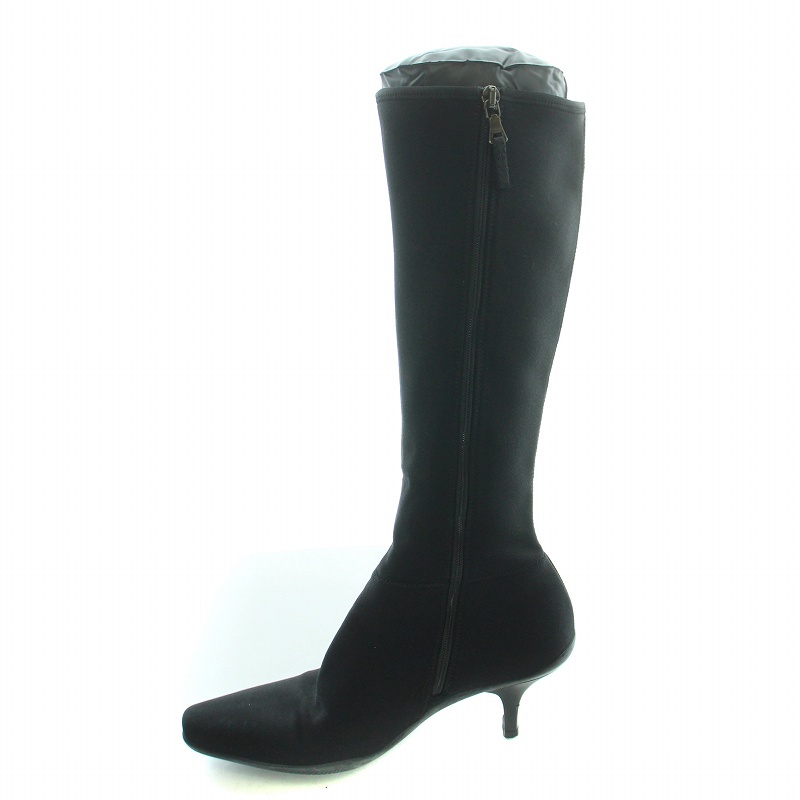 PRADAブラックロングブーツ サイドファスナー付き