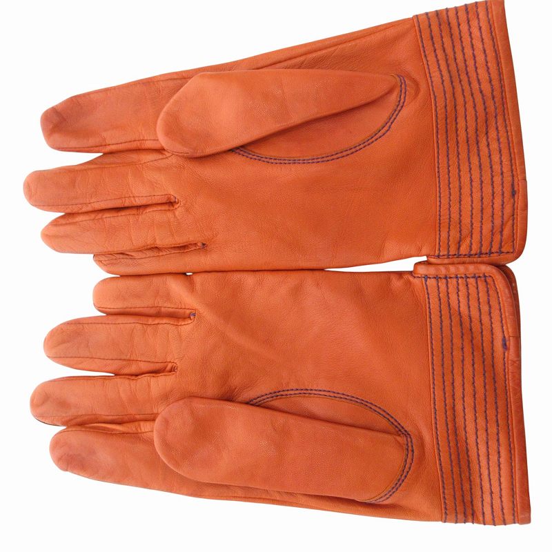 ヴィヴィアンウエストウッド Vivienne Westwood レザーグローブ 手袋