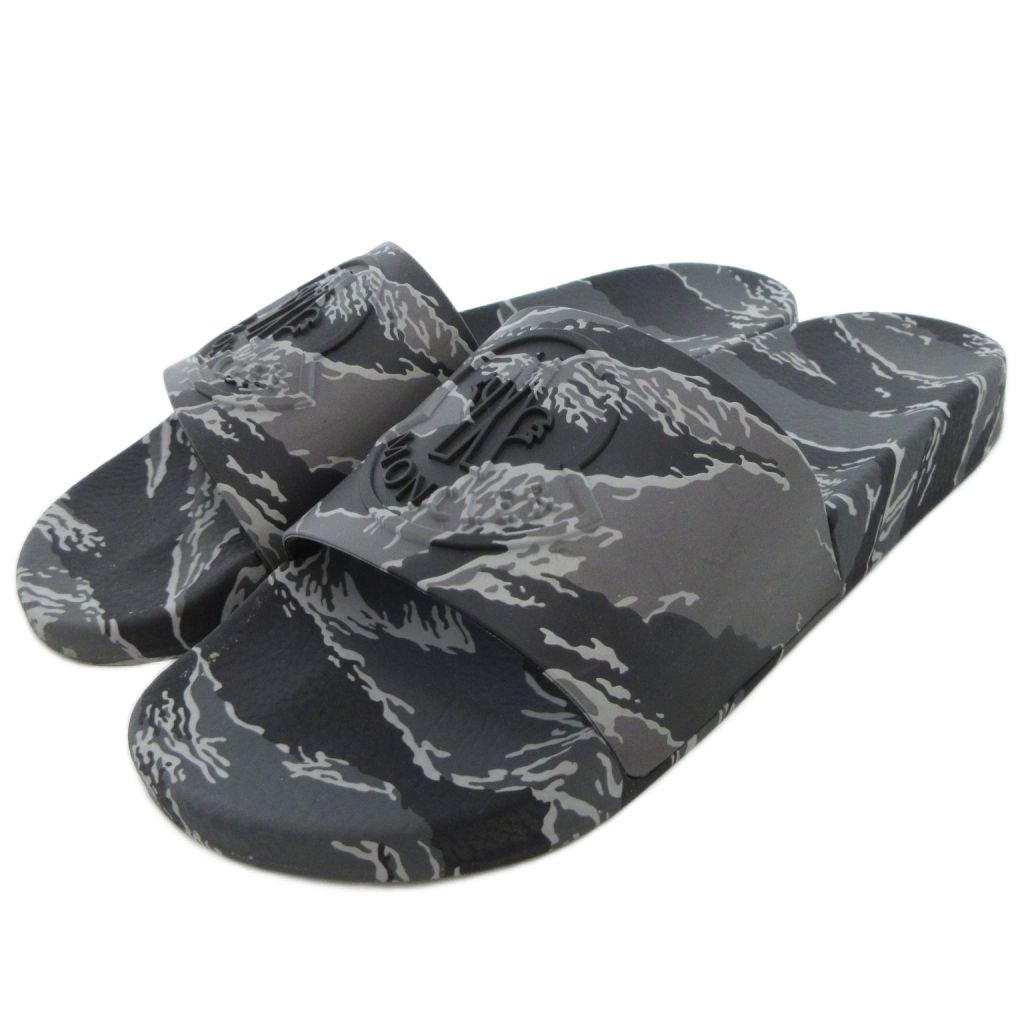 【中古】モンクレール MONCLER Basile スライド シャワーサンダル カモフラ柄 エンボスロゴ 43 グレー系 /UO ☆AA★ メンズ モンクレール MONCLER Basile スライド シャワーサンダル カモフラ柄