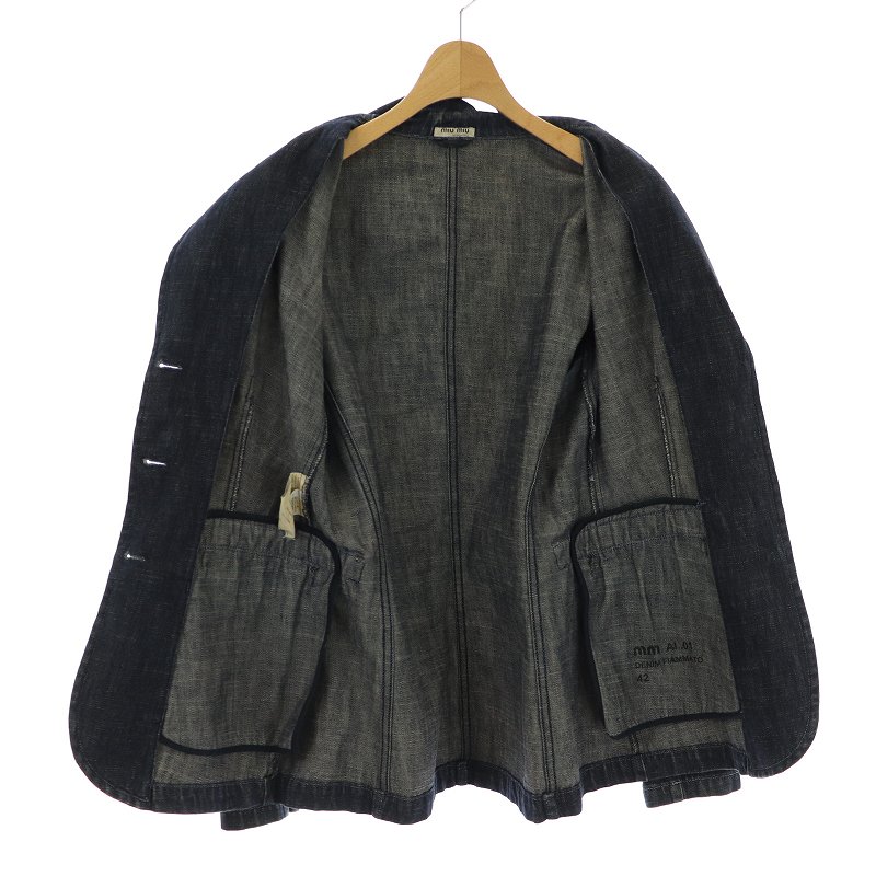 ミュウミュウ miumiu デニムベスト　ジャケット ジージャン ミュウミュウ miumiu デニムベスト ジャケット ジージャン