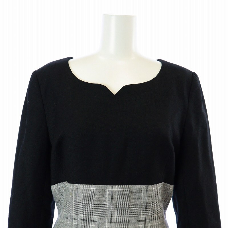 マドモアゼルディオール Mademoiselle Dior ワンピース フレア ひざ丈  