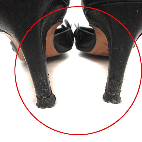 miu miu ブラック ミュール MIU MIU × New Balance 530 SL ミュールが発売 - Yakkun