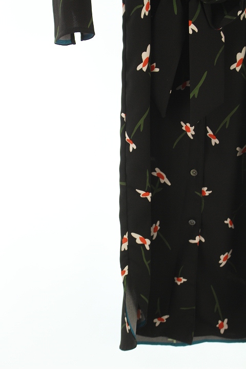 定価約5.7万　Paul Smith シャツワンピース　花柄　ベルト　タグ付き 定価約5.7万Paul Smith シャツワンピース花柄ベルトタグ付き