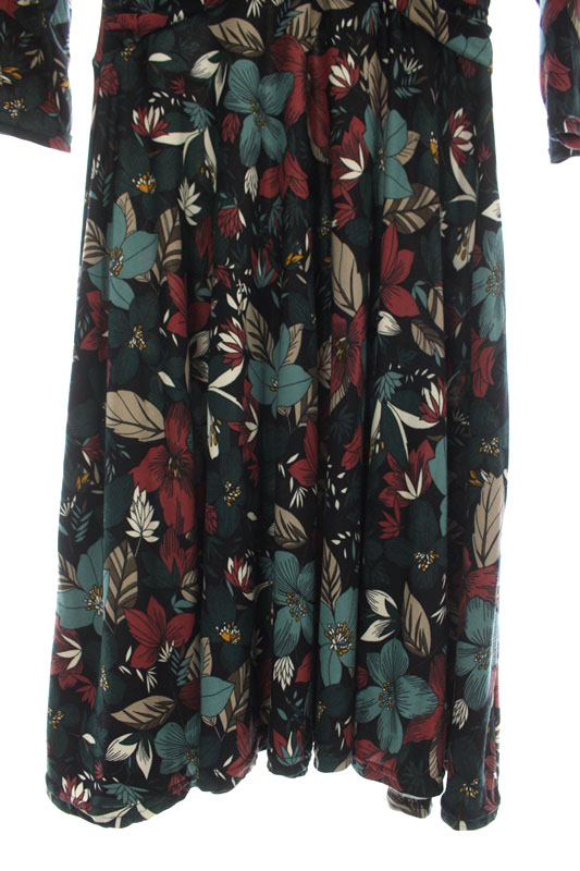 クリアランスセール エジェリ Egerie ワンピース ひざ丈 花柄 Vネック 七分袖 黒 ブラック ピンク Ek レディース 超激安 Arnabmobility Com