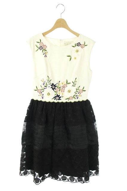 チェスティ Chesty フラワー刺繍オーガンジー切替ワンピース ノースリーブ フレア ギャザー 膝丈 クルーネック 1 白 黒 Os レディース 170 ベクトルパーク