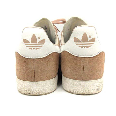 adidas スエード スニーカー ベージュ adidas（スニーカー ・ ベージュ系）のフリマアイテム一覧
