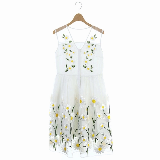 チェスティ Chesty フラワー刺繍 オーガンジー ワンピース ノースリーブ フレア ギャザー 膝丈 フロント比翼ボタン Vネック 1 白 Os レディース 170 ベクトルパーク