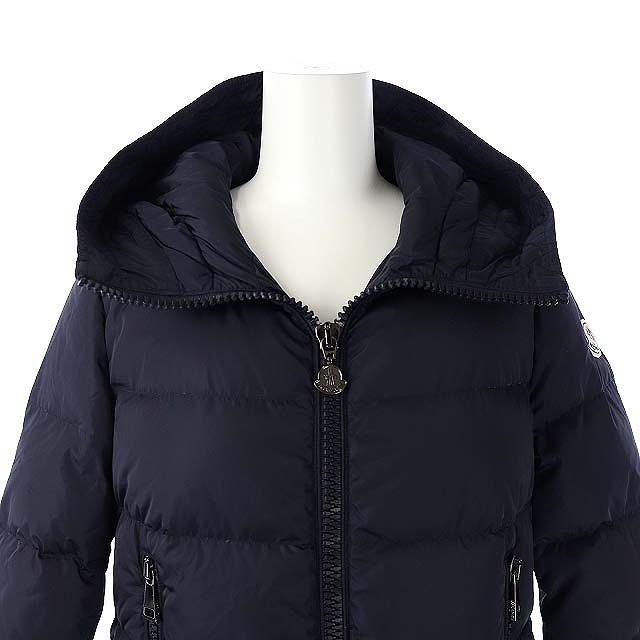 モンクレール MONCLER NESEA ネセア ぺプラムダウンジャケット 