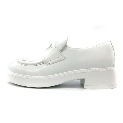 PRADA】モノリス ブラッシュドレザー ローファー (PRADA/ドレス