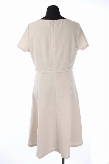 ナチュラルビューティーベーシック Natural Beauty Basic 19aw シャークリン フィット フレアワンピース 膝丈 半袖 ベルト付き M ベージュ Hk Os レディース 170 ベクトルパーク