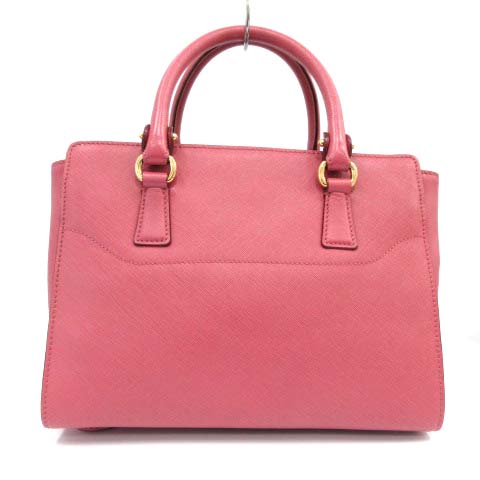 サルヴァトーレ フェラガモ ベッキーガンチーニ2ウェイのバッグ 遠慮なく 