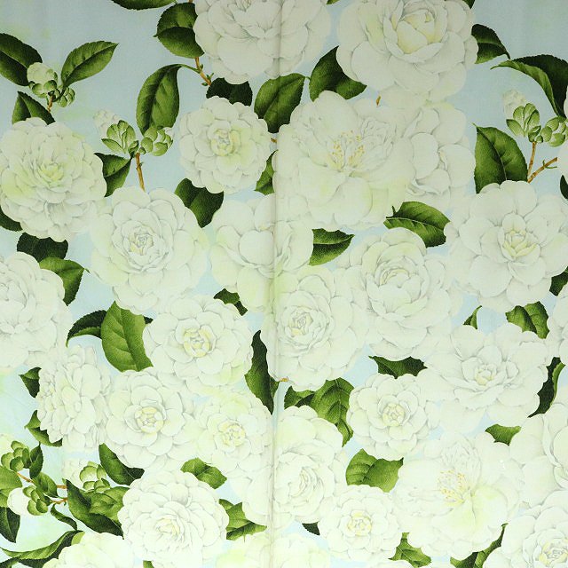 シャネル CHANEL スカーフ カメリア シルク 絹 カメリア 花柄 水色 白  