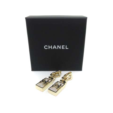 CHANEL イヤリング チェーン ココマーク ゴールド色