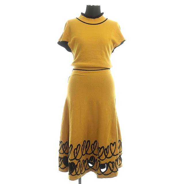 フェンディ FENDI Scribbled heart sweater dress ニットワンピース 