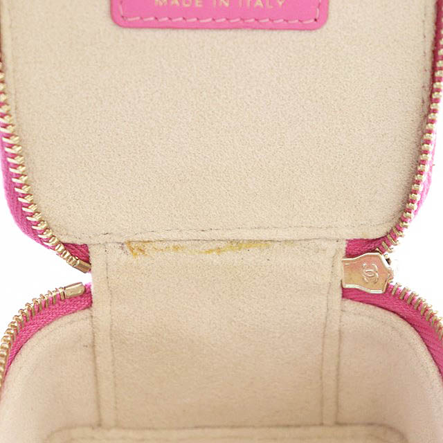シャネル CHANEL キャビアスキン マトラッセ ジュエリーケース