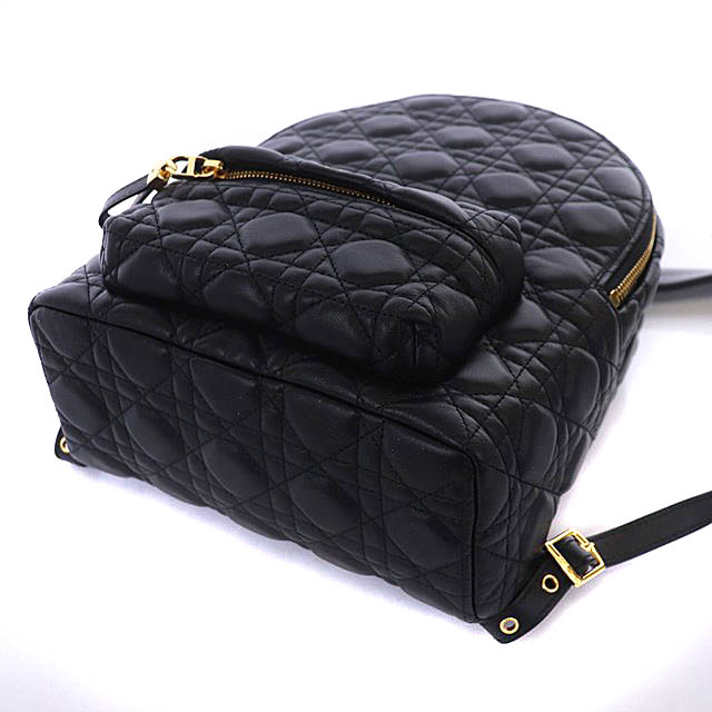 Christian Dior リュック カナージュ ドローコード ファー 黒 Christian Dior リュック カナージュ ドローコード ファー 黒