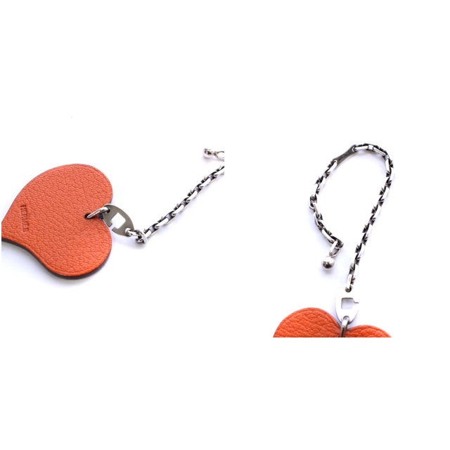 HERMES ハート型キーホルダー HERMES エルメス キーホルダー キャッチミーハート バッグ