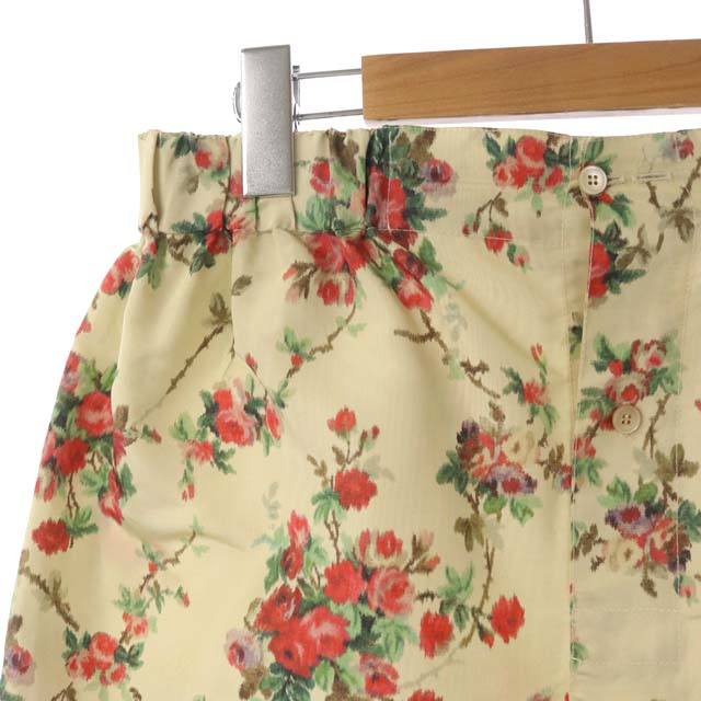 MIU MIU 花柄ショートパンツ 38 MIU MIU 花柄ショートパンツ 38