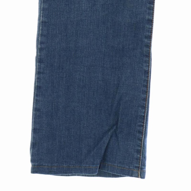 デニム・ジーパン Burberry Dark Blue Flared Jeans Burberry Dark blue flared jeans | TheDoubleF