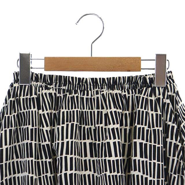 マリメッコ marimekko PIRSTALE フレアギャザースカート ひざ丈 総柄 