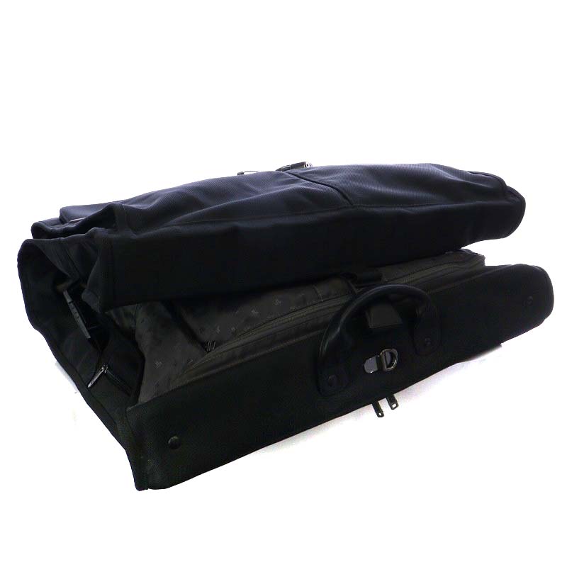 TUMI ガーメントバッグ 22134D4