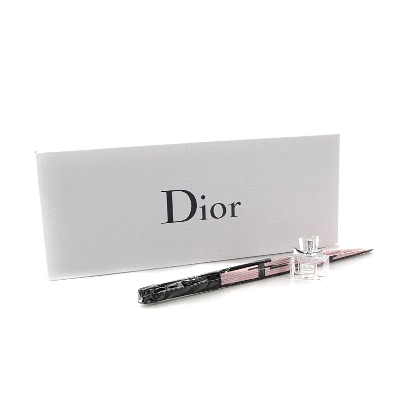 希少☆新品未使用♥Dior Miss Dior香水と薄ピンク扇子のセット
