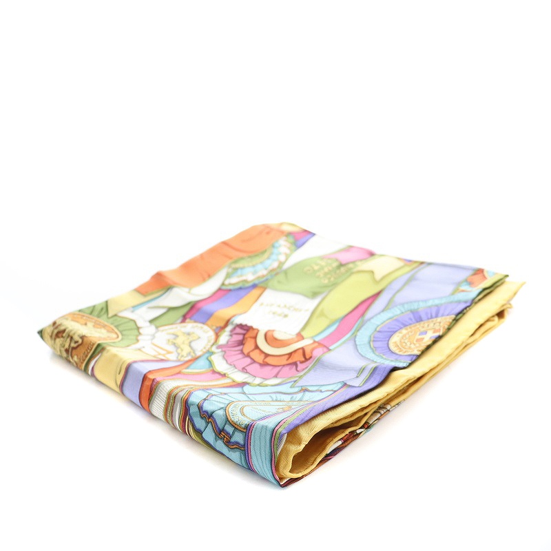 GUCCI　グッチ　スカーフ　勲章　シルク100％　約85cm GUCCIグッチスカーフ勲章シルク100％約85cm