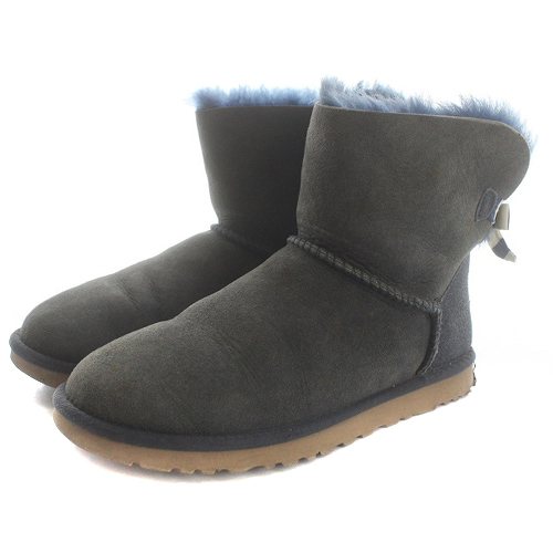 UGG ムートンブーツクラシックショート7ネイビー