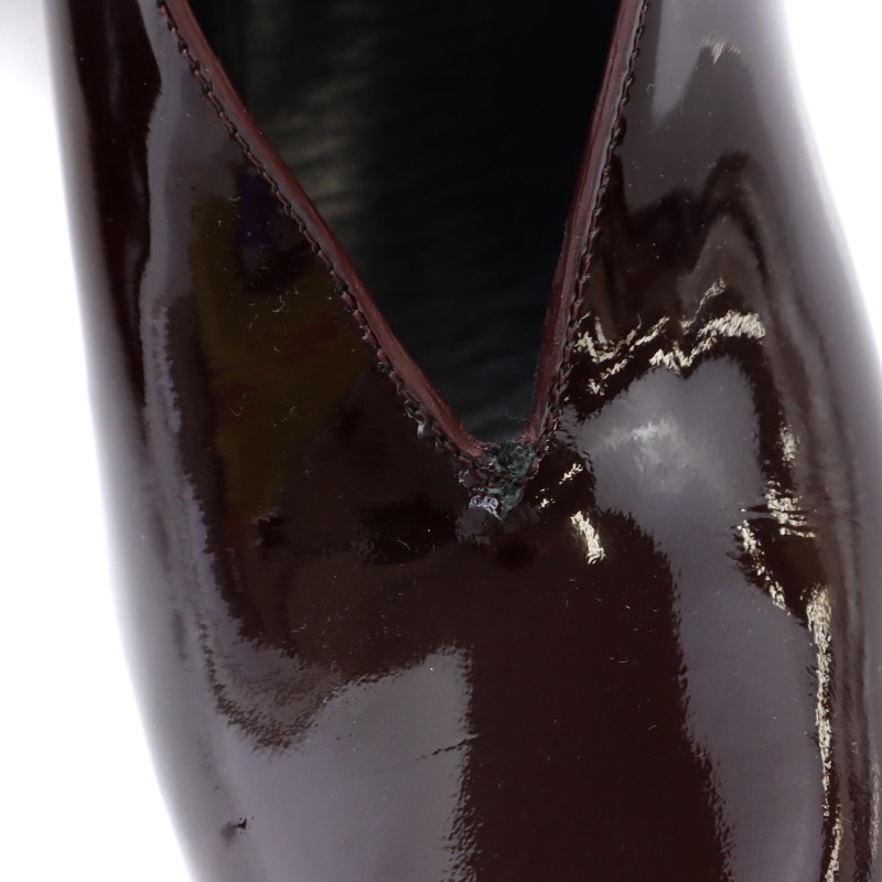 セリーヌ CELINE Vカットプレーンパンプス エナメルレザー