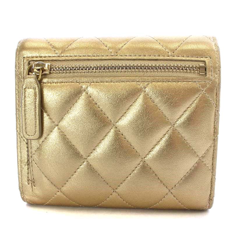 【中古】レア品　CHANEL ゴールド 三つ折り財布 正規品 シャネル マトラッセ 折財布 ゴールド