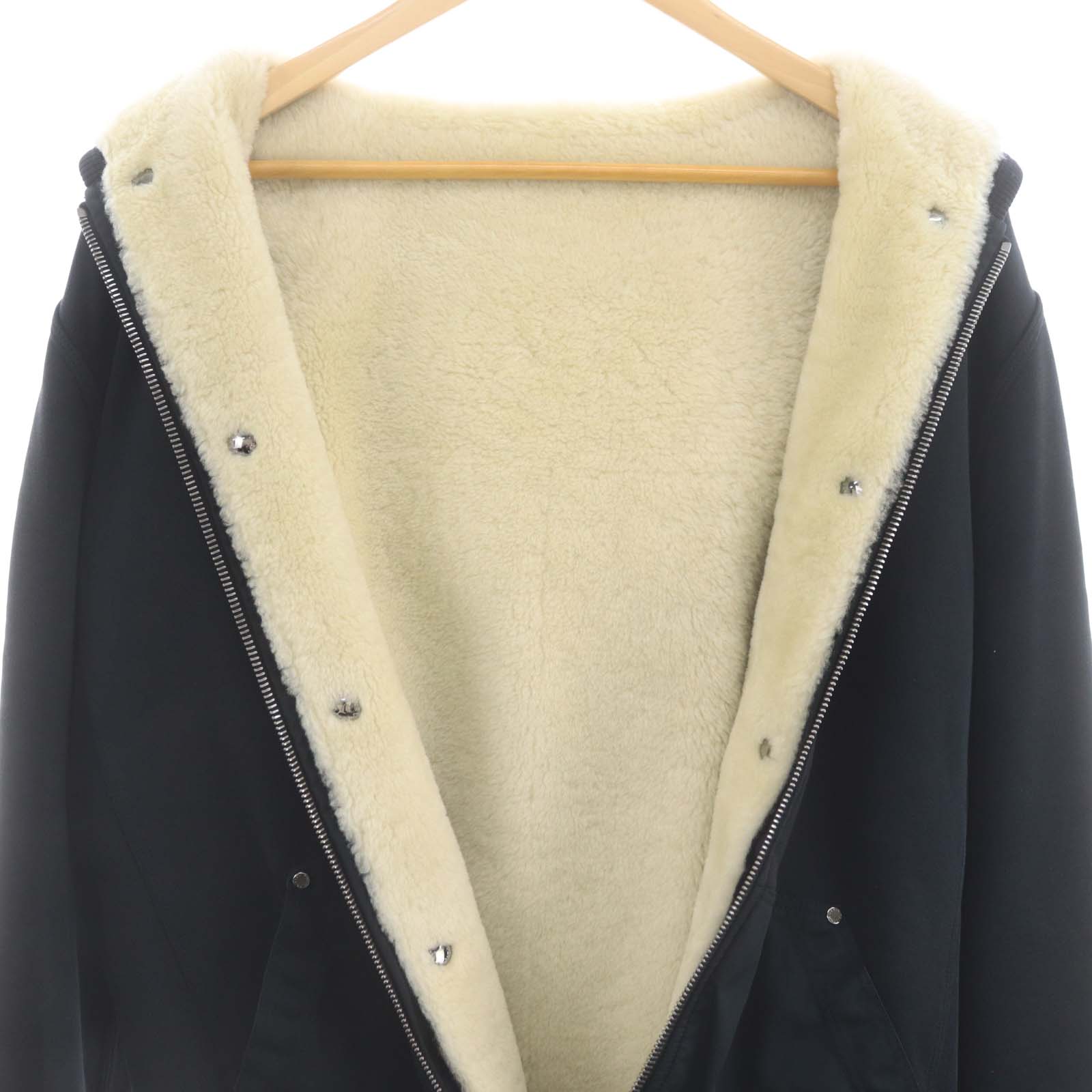 ☆美品☆ ルイヴィトン　２wayムートンジャケット、パーカー ルイヴィトンムートンライナー付き2wayフーディジャケットパーカー