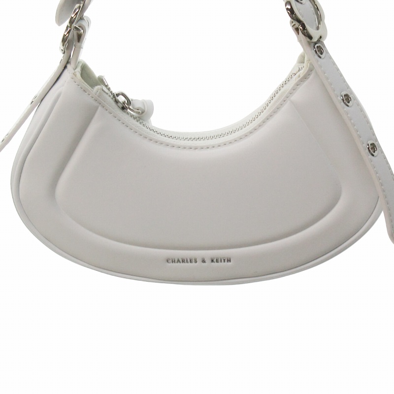 チャールズ&キース CHARLES & KEITH 23SS ペトラ Petra カーブ 