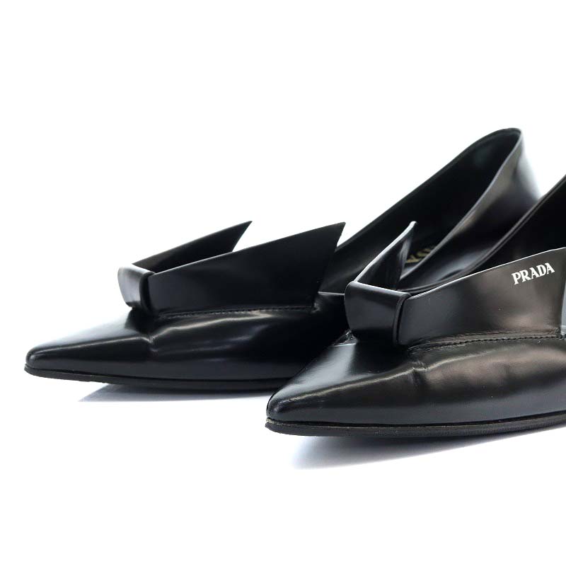 PRADA ブラック ポインテッドトゥヒール 36.5