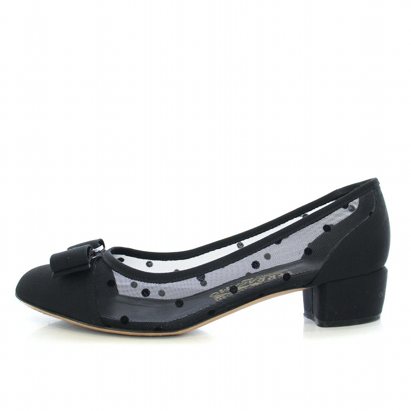 フェラガモドットヴァラパンプス