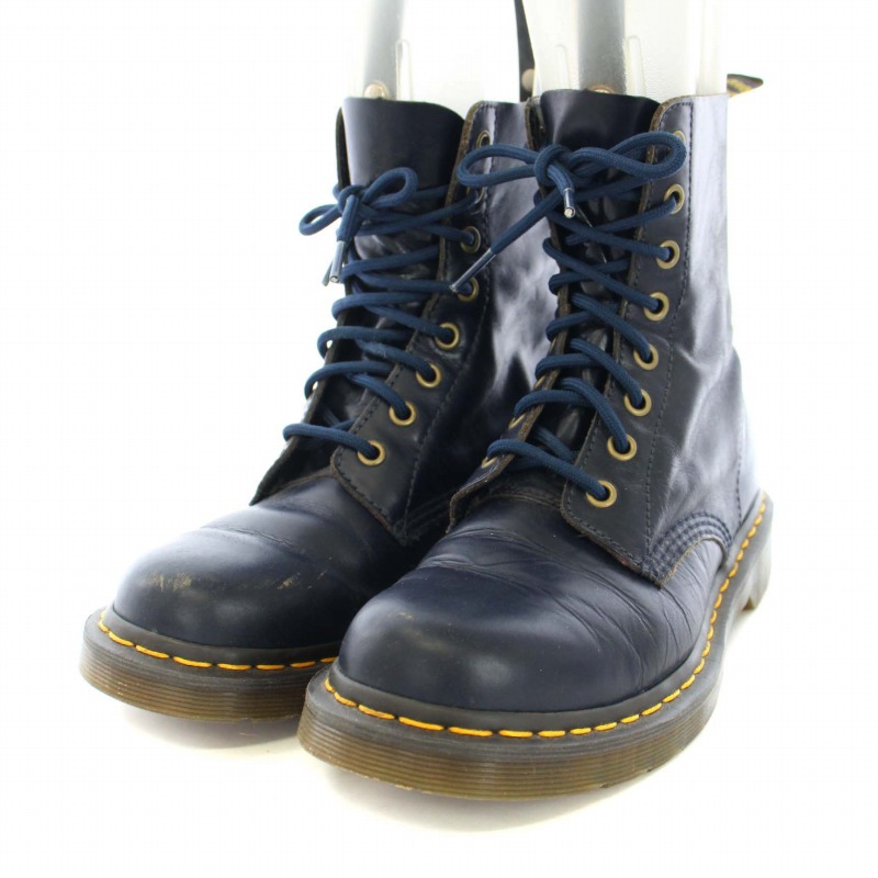 Dr. Martens 黒レザー厚底ワークブーツ Dr. Martens 黒 レザー ワークブーツ