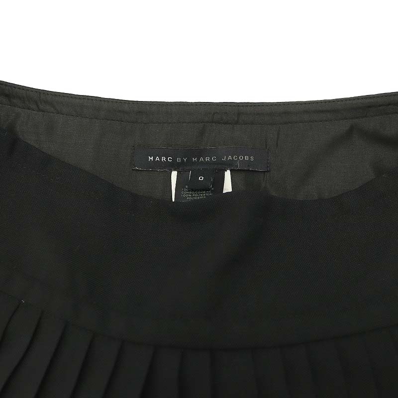 マークバイマークジェイコブス MARC by MARC JACOBS プリーツ配色 