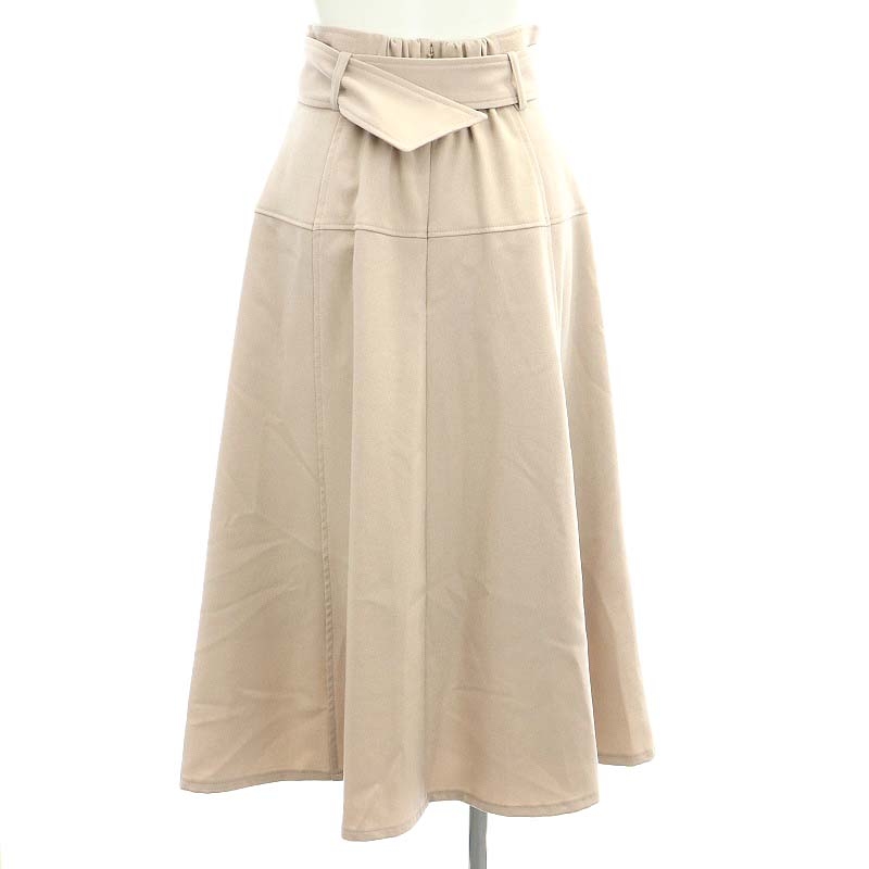 未使用品 ジャスグリッティー JUSGLITTY ベルト付きカラー 